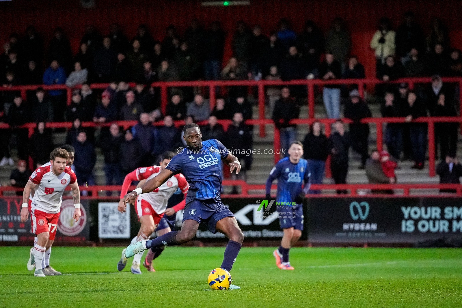 Lucas Akins of Mansfield Town scores a penalty to make it  0-1 during the Sky Bet League 1 match Stevenage vs Mansfield Town at Lamex Stadium, Stevenage, United Kingdom, 24th January 2026

(Photo by Maynard Manyowa/News Images)