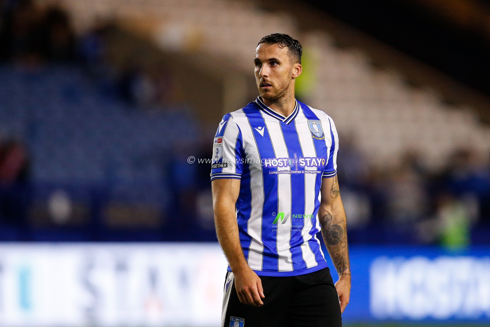 Lee Gregory #9 of Sheffield Wednesday during the Papa John's Trophy match Sheffield Wednesday vs Burton Albion at Hillsborough, Sheffield, United Kingdom, 20th September 2022

(Photo by Ben Early/News Images)