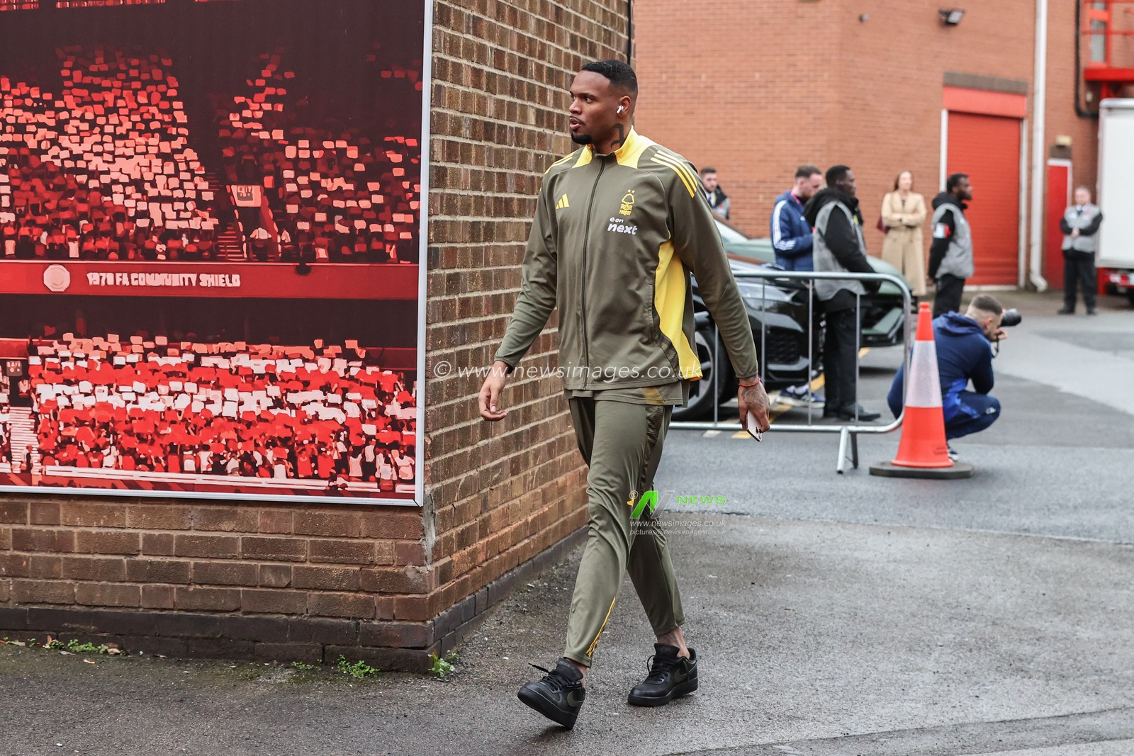 Carlos Miguel of Nottingham Forest arrives during the Premier League match Nottingham Forest vs Ipswich Town at City Ground, Nottingham, United Kingdom, 30th November 2024

(Photo by Alfie Cosgrove/News Images)