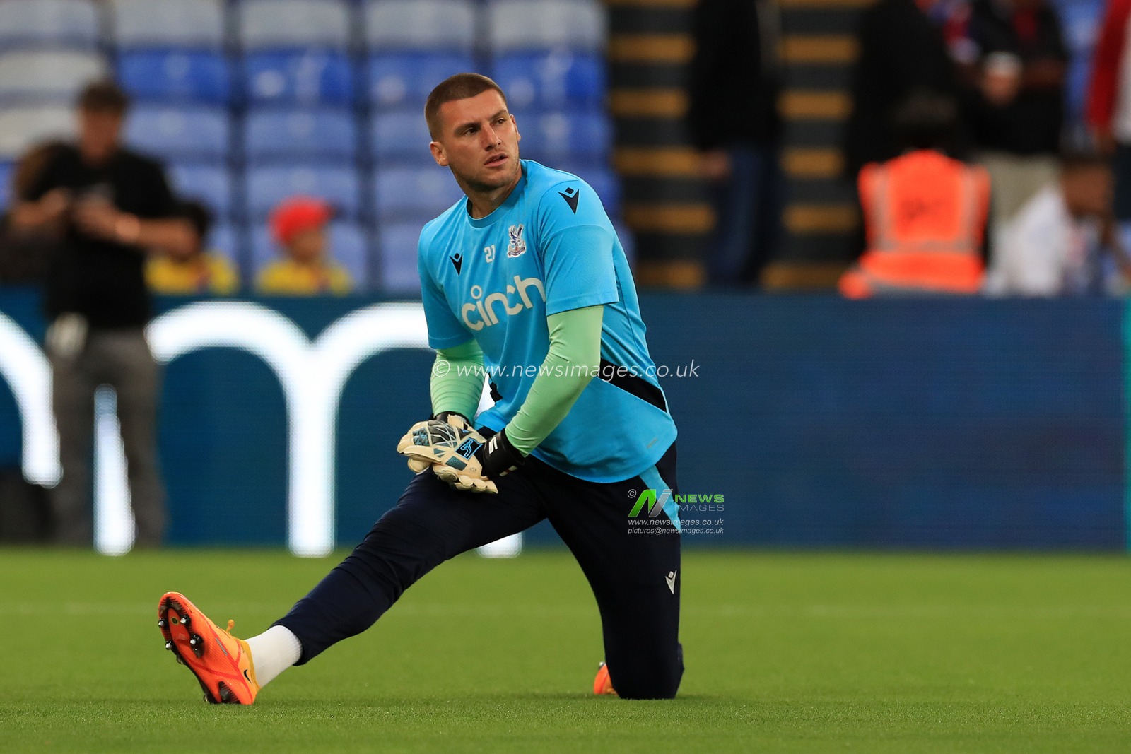 Sam Johnstone #21 of Crystal Palace stretching prior to kick off.