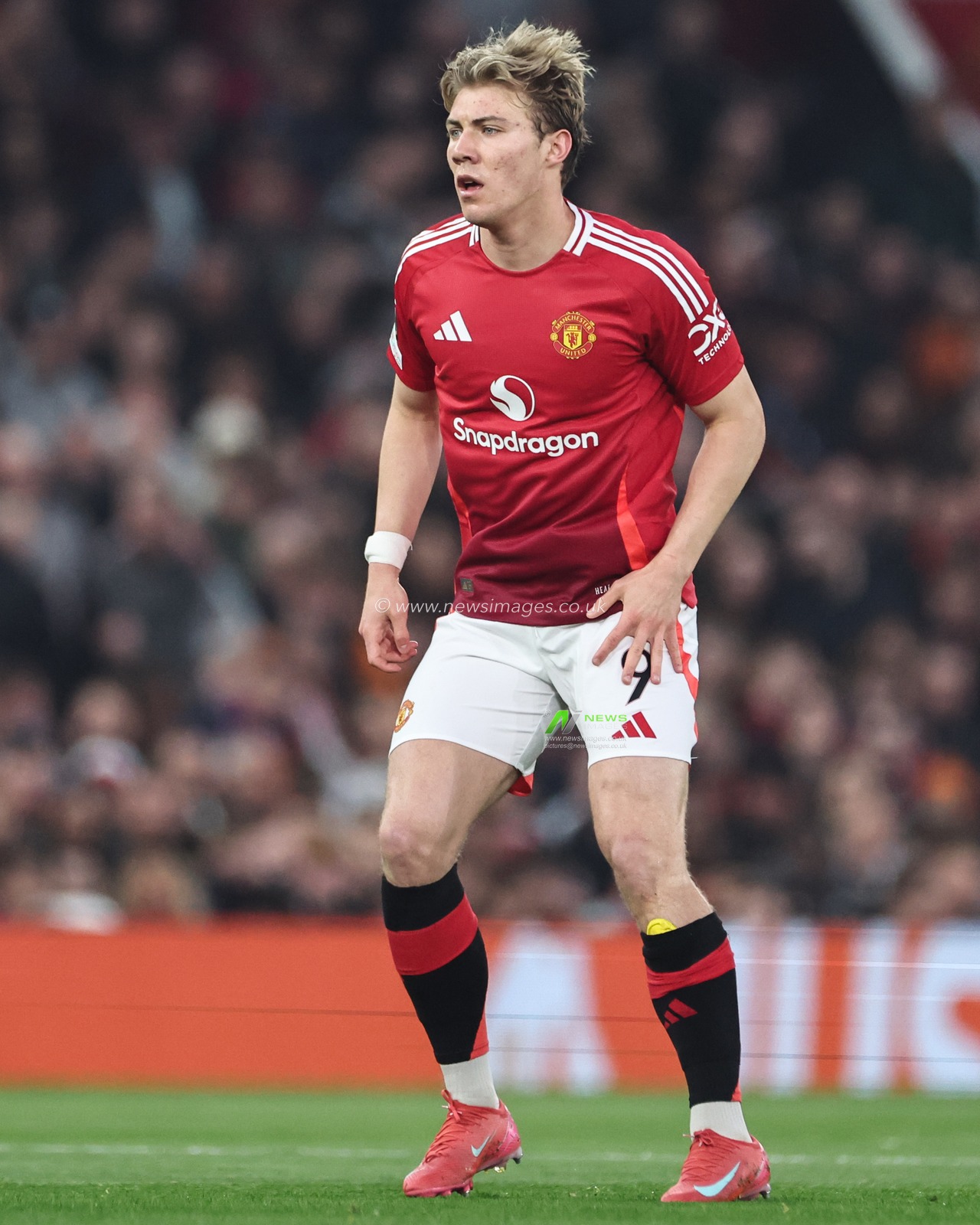 Rasmus HÃ¸jlund of Manchester United during the UEFA Europa League Quarter-finals match Manchester United vs Lyon at Old Trafford, Manchester, United Kingdom, 17th April 2025

(Photo by Mark Cosgrove/News Images)