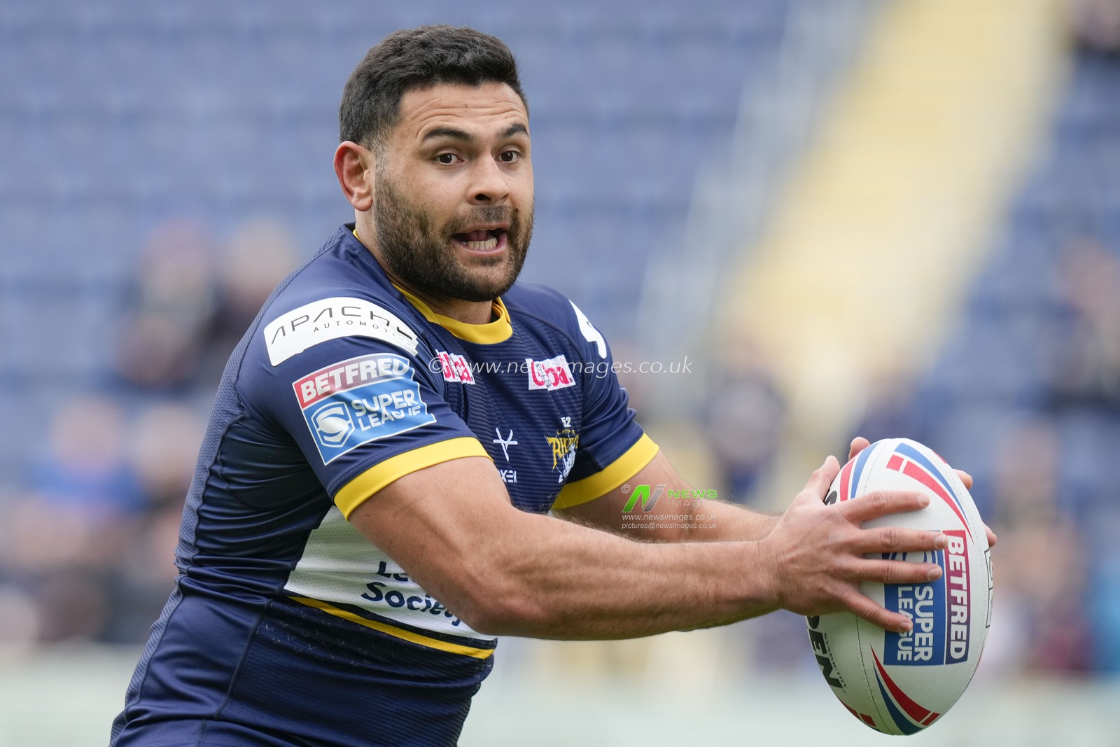 Rhyse Martin #12 of Leeds Rhinos warms up before the Betfred Super League Round 6 match Leeds Rhinos vs Catalans Dragons at Headingley Stadium, Leeds, United Kingdom, 25th March 2023

(Photo by Steve Flynn/News Images)