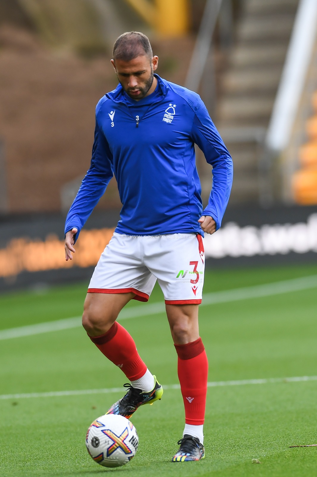 Steve Cook #3 of Nottingham Forest during the pre-game warmup during the Premier League match Wolverhampton Wanderers vs Nottingham Forest at Molineux, Wolverhampton, United Kingdom, 15th October 2022

(Photo by Mike Jones/News Images)