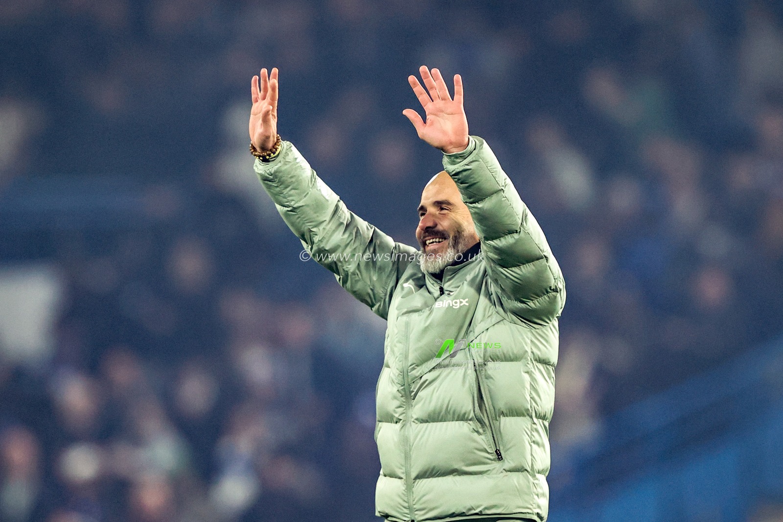Enzo Maresca manager of Chelsea celebrates the win during the UEFA Champions League Matchday 5 of 8 Chelsea v Barcelona at Stamford Bridge, London, United Kingdom, 25th November 2025

(Photo by Alfie Cosgrove/News Images)

*** GER AUT SUI OUT ***
