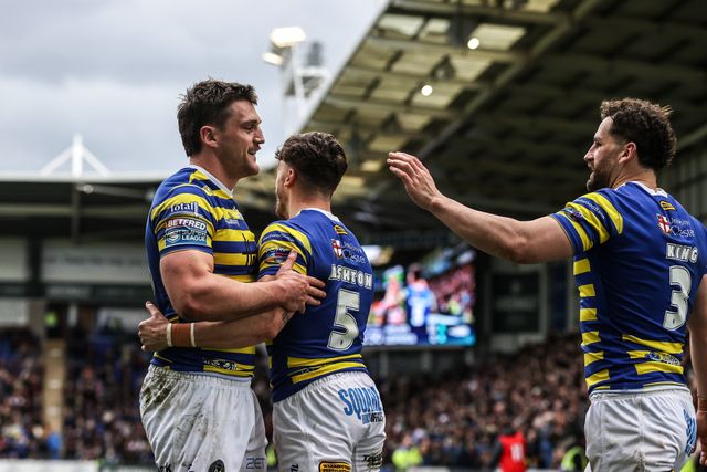 Matty Ashton of Warrington Wolves celebrates his try during the Betfred Super League round 7 match Warrington Wolves vs Leigh Leopards at The Halliwell Jones Stadium, Warrington, United Kingdom on 04 April 2026

(Photo by Alfie Cosgrove/News Images)