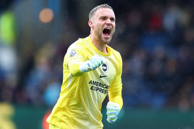 Brighton & Hove Albion goalkeeper Bart Verbruggen celebrates Mats Wieffer of Brighton & Hove Albion goal to make it 0-1 during the Premier League match Burnley vs Brighton & Hove Albion at Turf Moor, Burnley, United Kingdom on 11 April 2026

(Photo by Jorge Horsted/News Images)