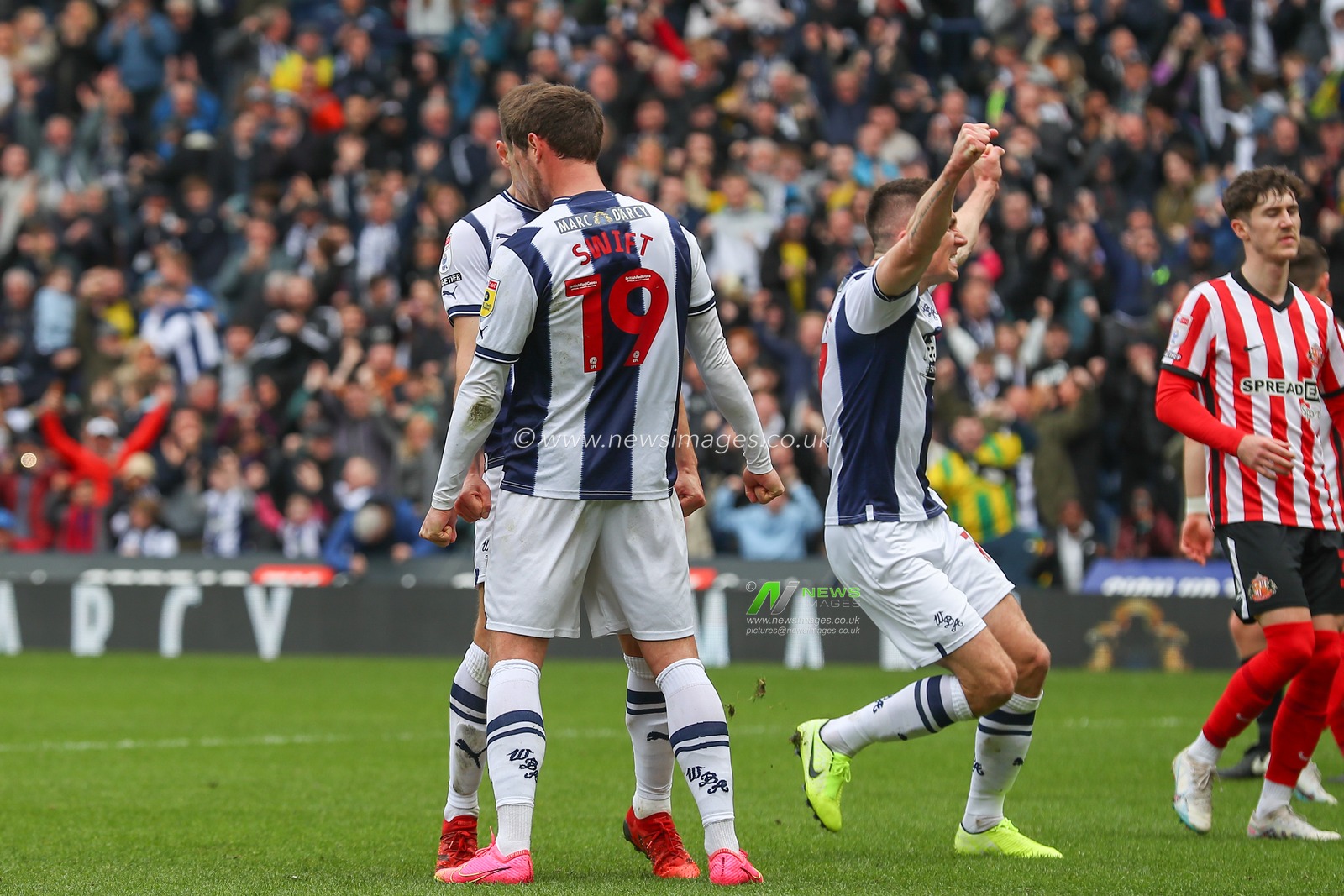 John Swift #19 of West Bromwich Albion celebrates his goal to make it 1-0 with Jayson Molumby #14 of West Bromwich Albion during the Sky Bet Championship match West Bromwich Albion vs Sunderland at The Hawthorns, West Bromwich, United Kingdom, 23rd April 2023

(Photo by Gareth Evans/News Images)