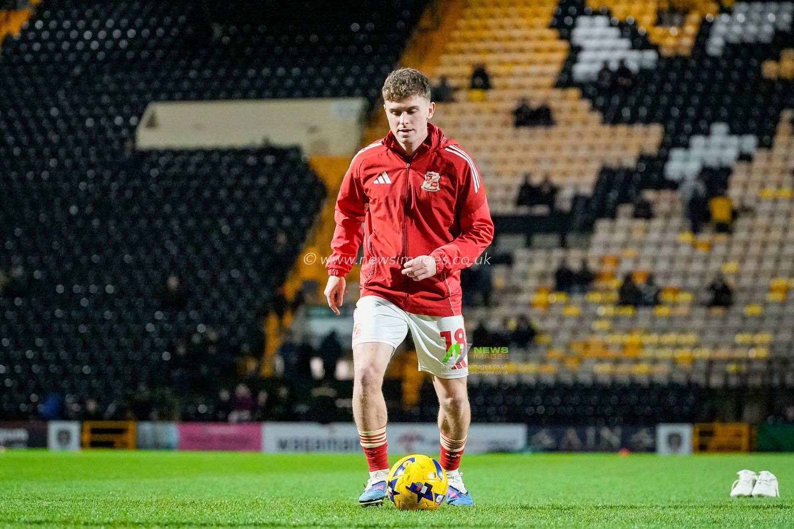 Gavin Kilkenny of Swindon Town in the pregame warmup session during the Sky Bet League Two match Notts County vs Swindon Town at Meadow Lane, Nottingham, United Kingdom on 27 January 2026

(Photo by Maynard Manyowa/News Images)
