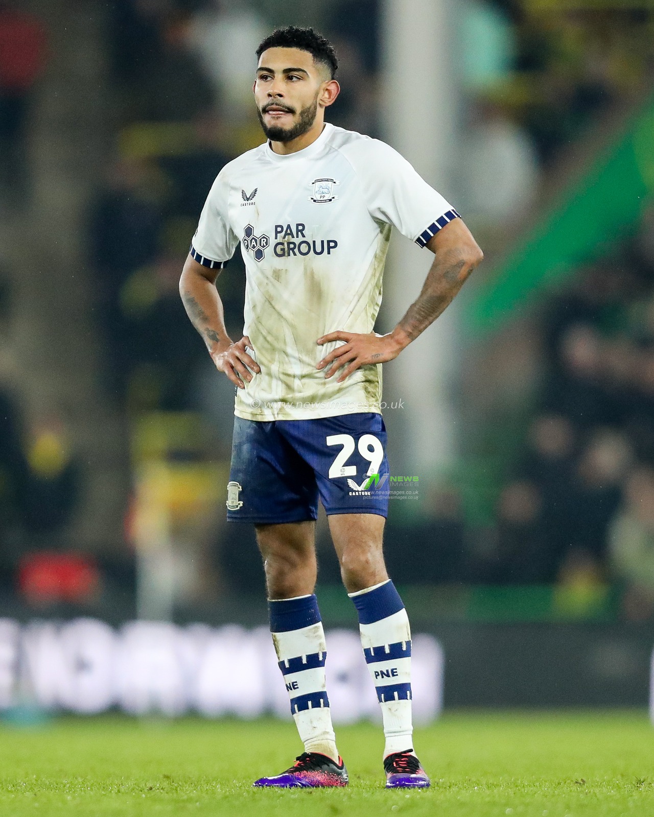 Kaine Kesler-Hayden of Preston North End reacts during the Sky Bet Championship match Norwich City vs Preston North End at Carrow Road, Norwich, United Kingdom, 11th February 2025

(Photo by Izzy Poles/News Images)