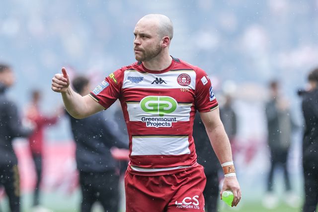 Liam Marshall of Wigan Warriors gives fans the thumbs up during the Betfred Super League Round 8 match Wigan Warriors vs St Helens at The Brick Community Stadium, Wigan, United Kingdom, 18th April 2025

(Photo by Mark Cosgrove/News Images)