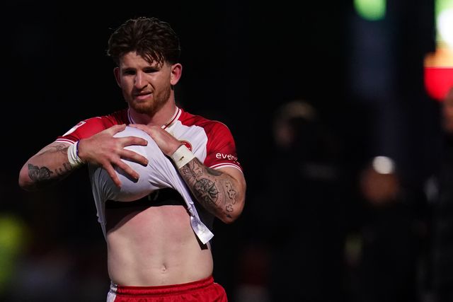Jasper Pattenden of Stevenage prepares to take throw in during the Sky Bet League One match Stevenage vs Barnsley at Lamex Stadium, Stevenage, United Kingdom on 21st April 2026

(Photo by Harvey Murphy/News Images)