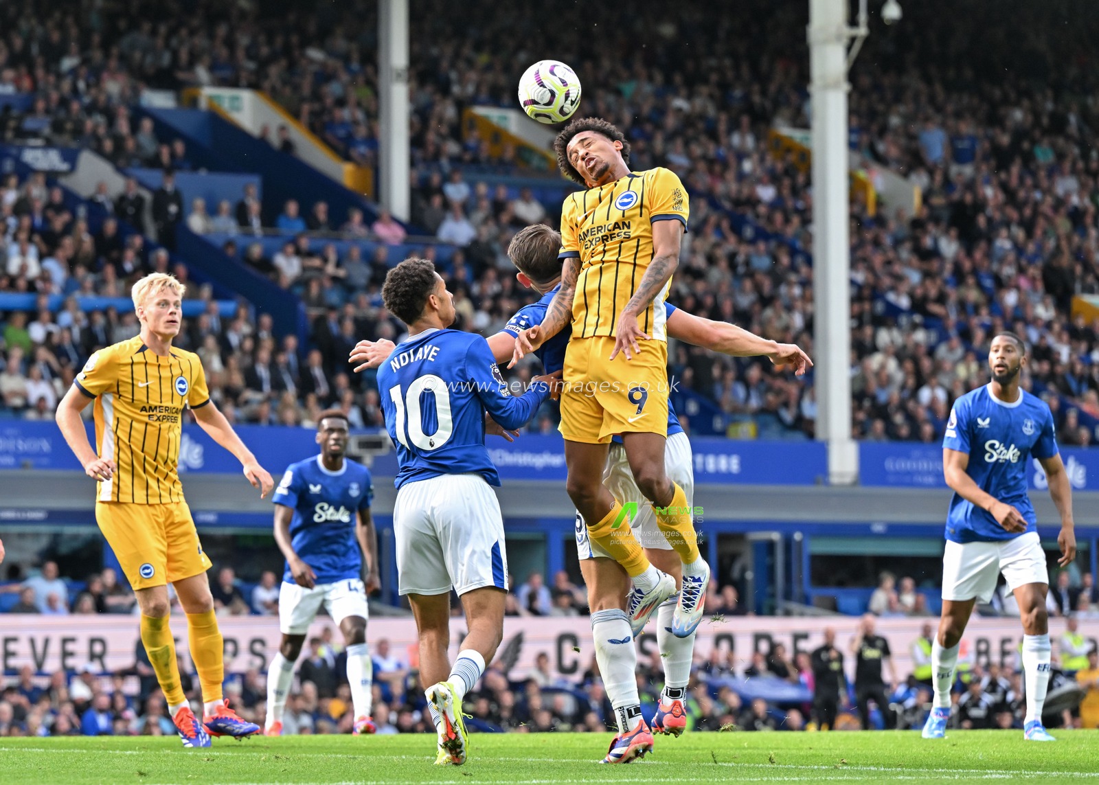JoÃ£o Pedro of Brighton & Hove Albion heads the ball during the Premier League match Everton vs Brighton and Hove Albion at Goodison Park, Liverpool, United Kingdom, 17th August 2024

(Photo by Cody Froggatt/News Images)