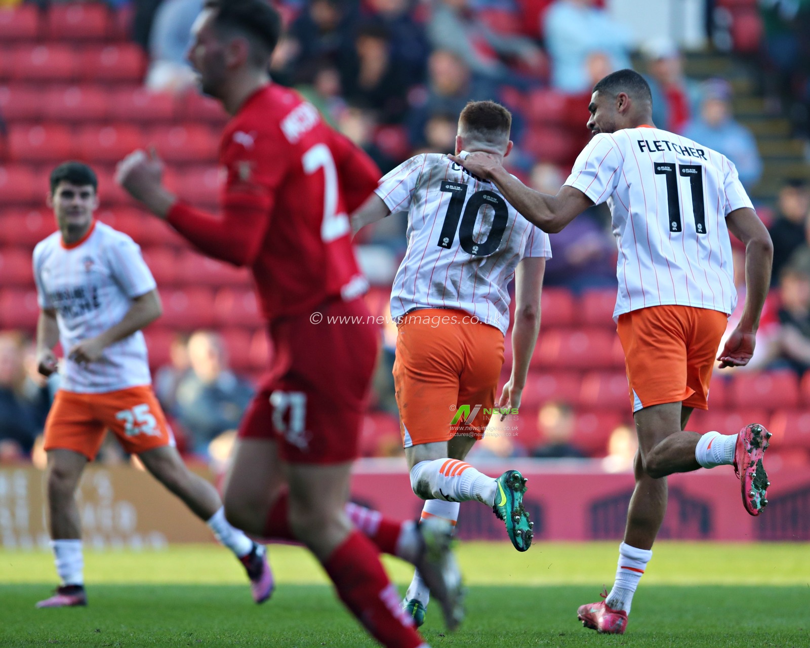 Sonny Carey of Blackpool F.C. celebrates scoring the opening goal during the Sky Bet League 1 match Barnsley vs Blackpool at Oakwell, Barnsley, United Kingdom, 8th March 2025

(Photo by Sam Eaden/News Images)