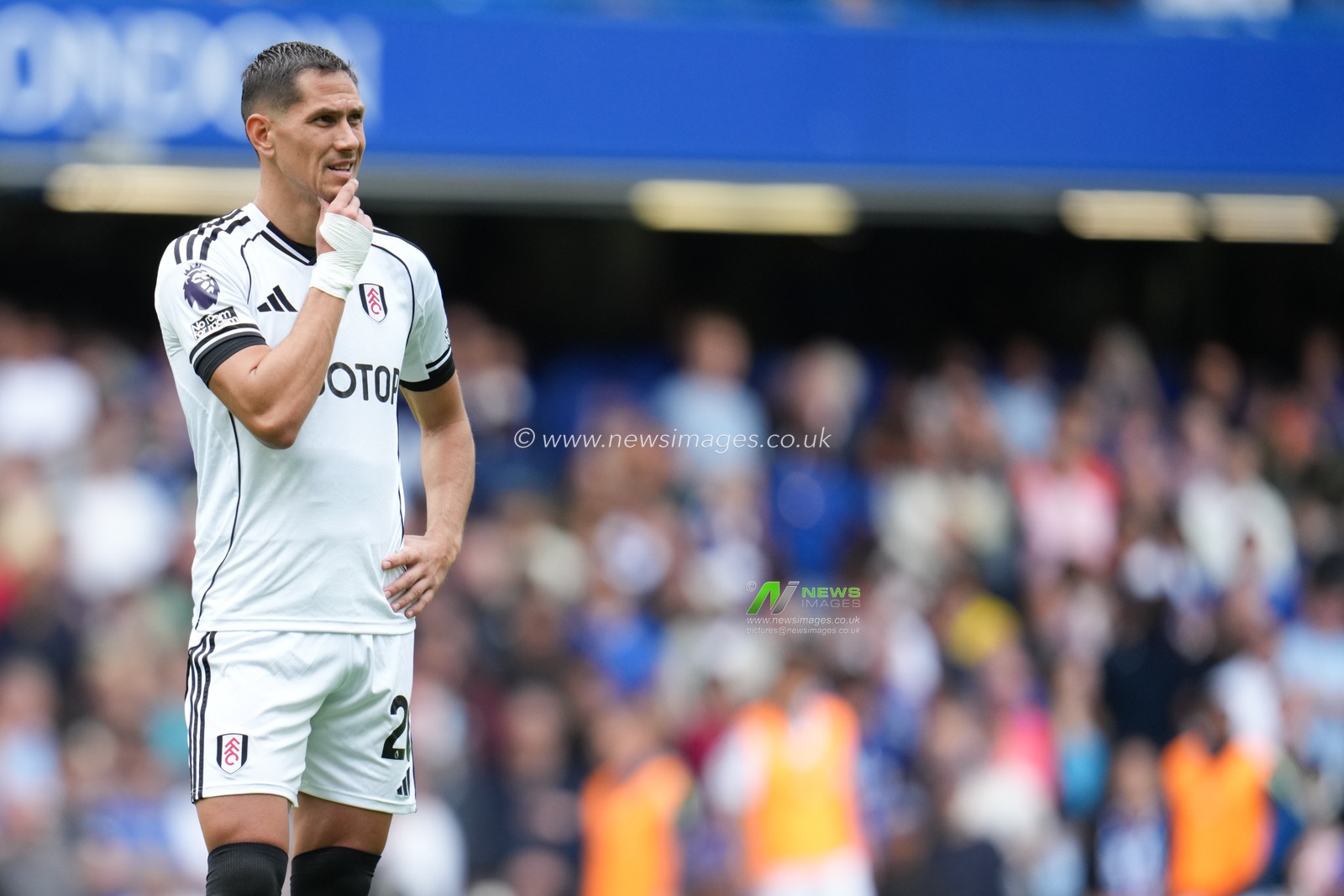 Saša Lukić of Fulham during the Premier League match Chelsea vs Fulham at Stamford Bridge, London, United Kingdom, 30th August 2025

(Photo by Harvey Murphy/News Images)