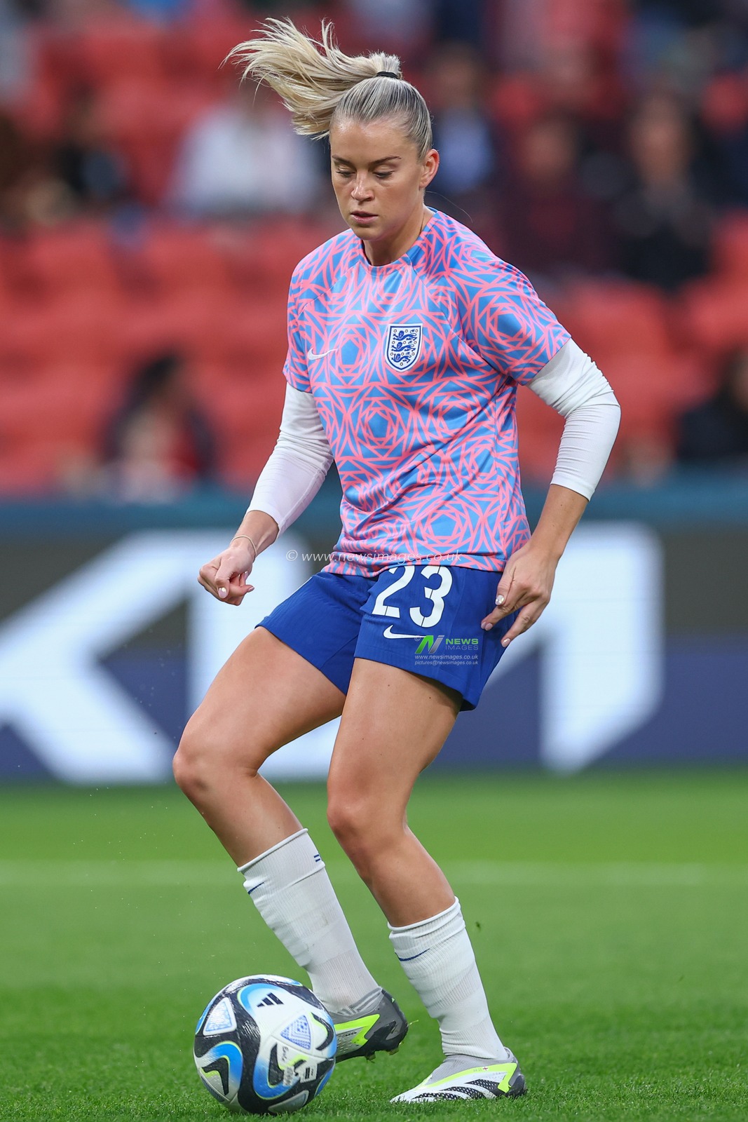 Alessia Russo #23 of England during the pre-game warm up ahead of the FIFA Women's World Cup 2023 match England Women vs Nigeria Women at Suncorp Stadium, Brisbane, Australia, 7th August 2023

(Photo by Patrick Hoelscher/News Images)