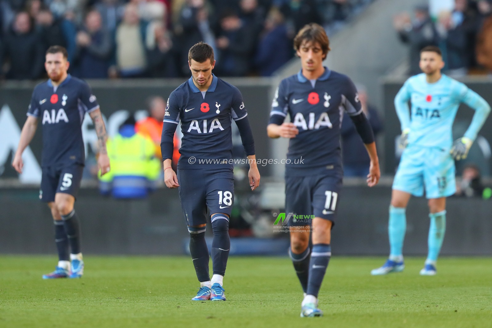 Giovani Lo Celso #18 of Tottenham Hotspur reacts to his side conceding a goal to make it 2-1 during the Premier League match Wolverhampton Wanderers vs Tottenham Hotspur at Molineux, Wolverhampton, United Kingdom, 11th November 2023

(Photo by Gareth Evans/News Images)