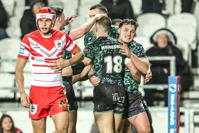 Bailey Hodgson of Leigh Leopards celebrates his try during the Betfred Super League match St Helens vs Leigh Leopards at The BrewDog Stadium, St Helens, United Kingdom on 20 February 2026

(Photo by Alfie Cosgrove/News Images)
