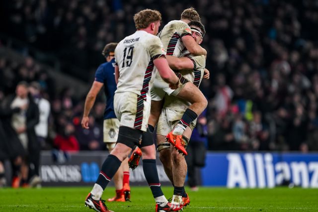 Fin Smith of England celebrates with Tom Curry after winning the 2025 Guinness 6 Nations match England vs France at Allianz Stadium,, Twickenham, United Kingdom, 8th February 2025

(Photo by Craig Thomas/News Images)