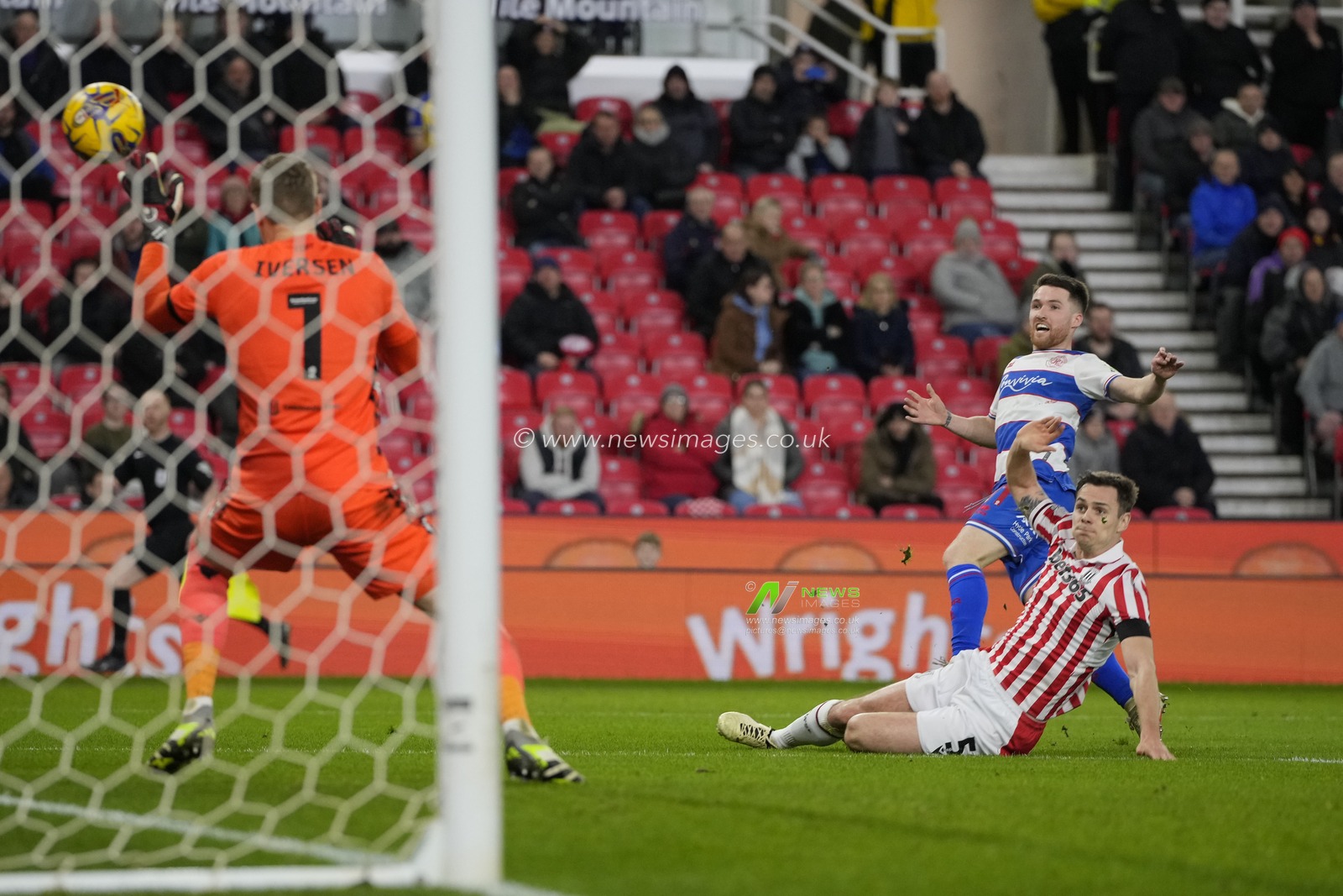 Paul Smyth of QPR shoots at the Stoke City goal during the Sky Bet Championship match Stoke City vs Queens Park Rangers at Bet365 Stadium, Stoke-on-Trent, United Kingdom, 14th February 2024

(Photo by Steve Flynn/News Images)