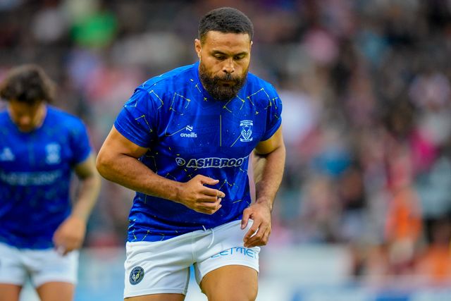 Warrington warriors players in the pre-game warm up session during the Betfred Super League round 14 match St Helens vs Warrington Wolves at The BrewDog Stadium, St Helens, United Kingdom on 11 June 2026

(Photo by Maynard Manyowa/News Images)