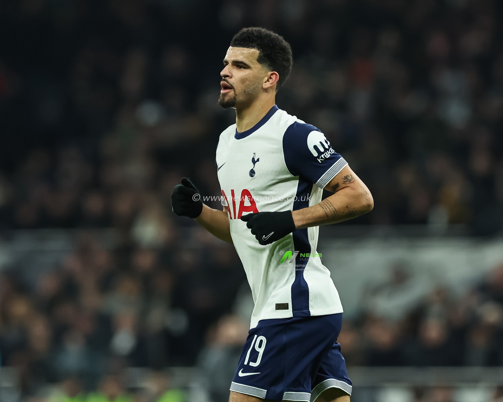 Dominic Solanke of Tottenham Hotspur during the Carabao Cup Semi-Finals First Leg Tottenham Hotspur vs Liverpool at Tottenham Hotspur Stadium, London, United Kingdom, 8th January 2025

(Photo by Mark Cosgrove/News Images)