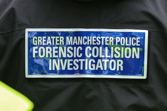 Greater Manchester Police Forensic Collision investigators arrive during the Manchester synagogue terror attack day 2 at Heaton Park Shul, Manchester, United Kingdom, 3rd October 2025

(Photo by Mark Cosgrove/News Images)