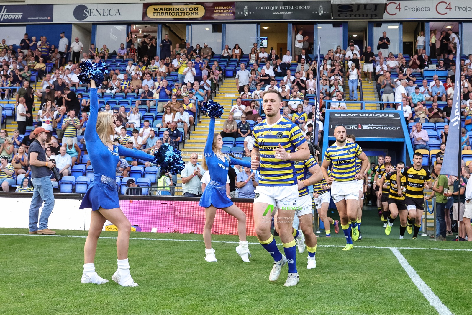 Ben Currie of Warrington Wolves during the Betfred Super League round 23 match Warrington Wolves vs York Knights at The Halliwell Jones Stadium, Warrington, United Kingdom on 13 August 2026

(Photo by Mark Cosgrove/News Images)