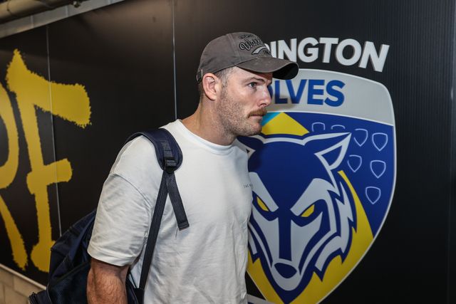 Lachlan Fitzgibbon of Warrington Wolves arrives during the Betfred Super League round 21 match Warrington Wolves vs Wigan Warriors at Halliwell Jones Stadium, Warrington, United Kingdom, 8th August 2025

(Photo by Alfie Cosgrove/News Images)
