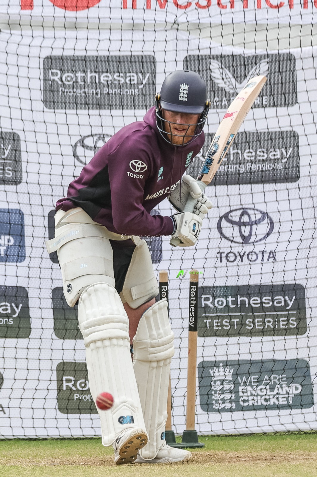 England captain Ben Stokes in the nets batting in the pre-game warm up session during the 1st Rothesay Test Match Day 5 England vs India at Headingley Cricket Ground, Leeds, United Kingdom, 24th June 2025

(Photo by Mark Cosgrove/News Images)