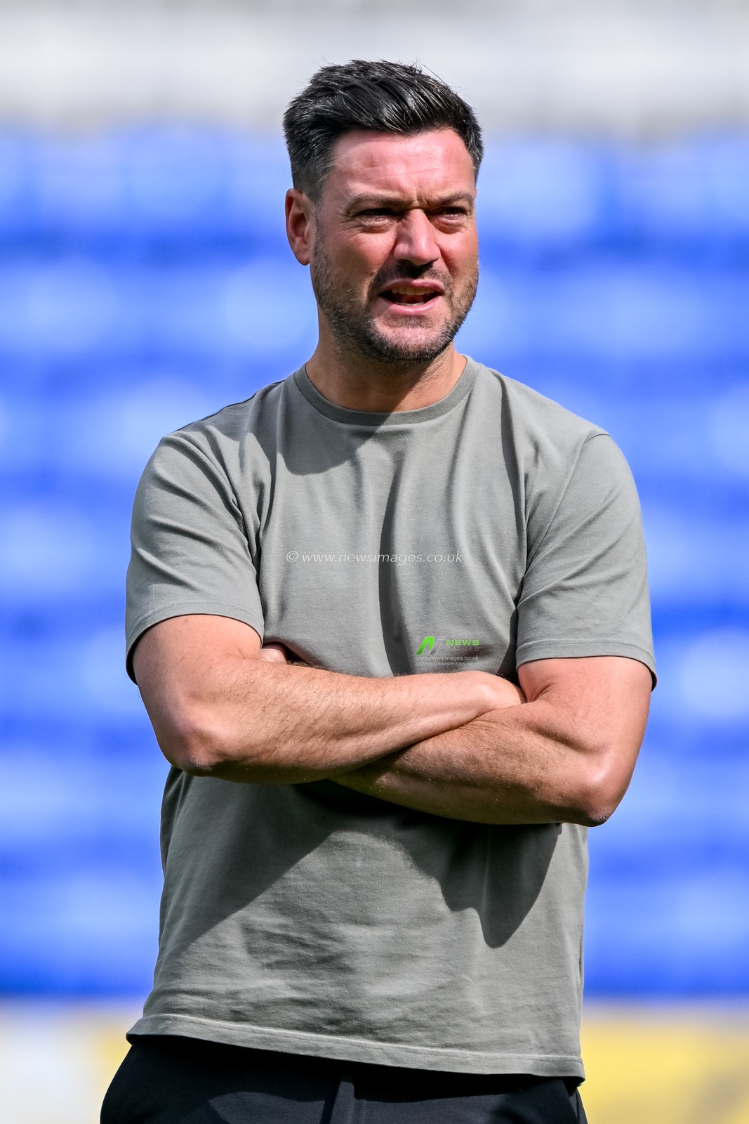 Johnnie Jackson, manager of AFC Wimbledon, during the Sky Bet League 1 match Bolton Wanderers vs AFC Wimbledon at Toughsheet Community Stadium, Bolton, United Kingdom, 6th September 2025

(Photo by Adam Gee/News Images)