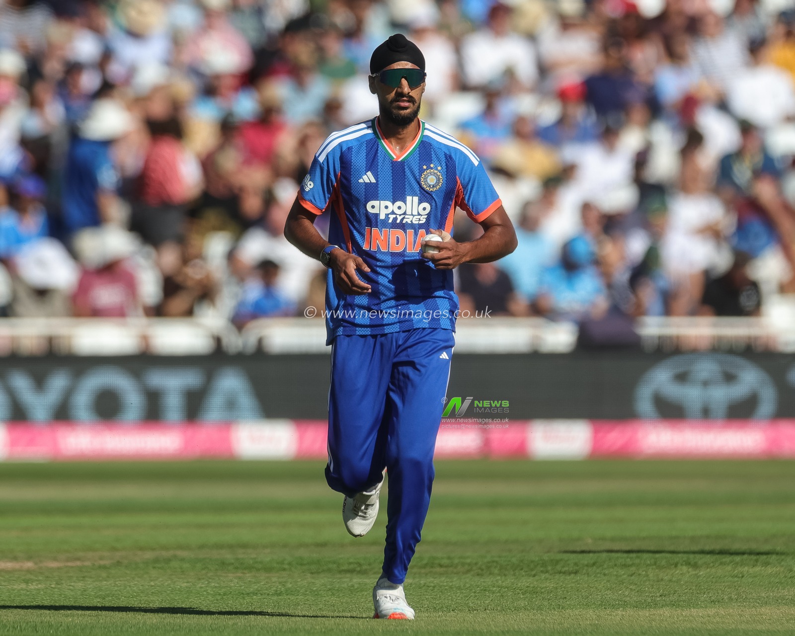 Arshdeep Singh of India after collecting the ball during the Third Vitality T20 International match England vs India at Trent Bridge, Nottingham, United Kingdom on 07 July 2026

(Photo by Mark Cosgrove/News Images)