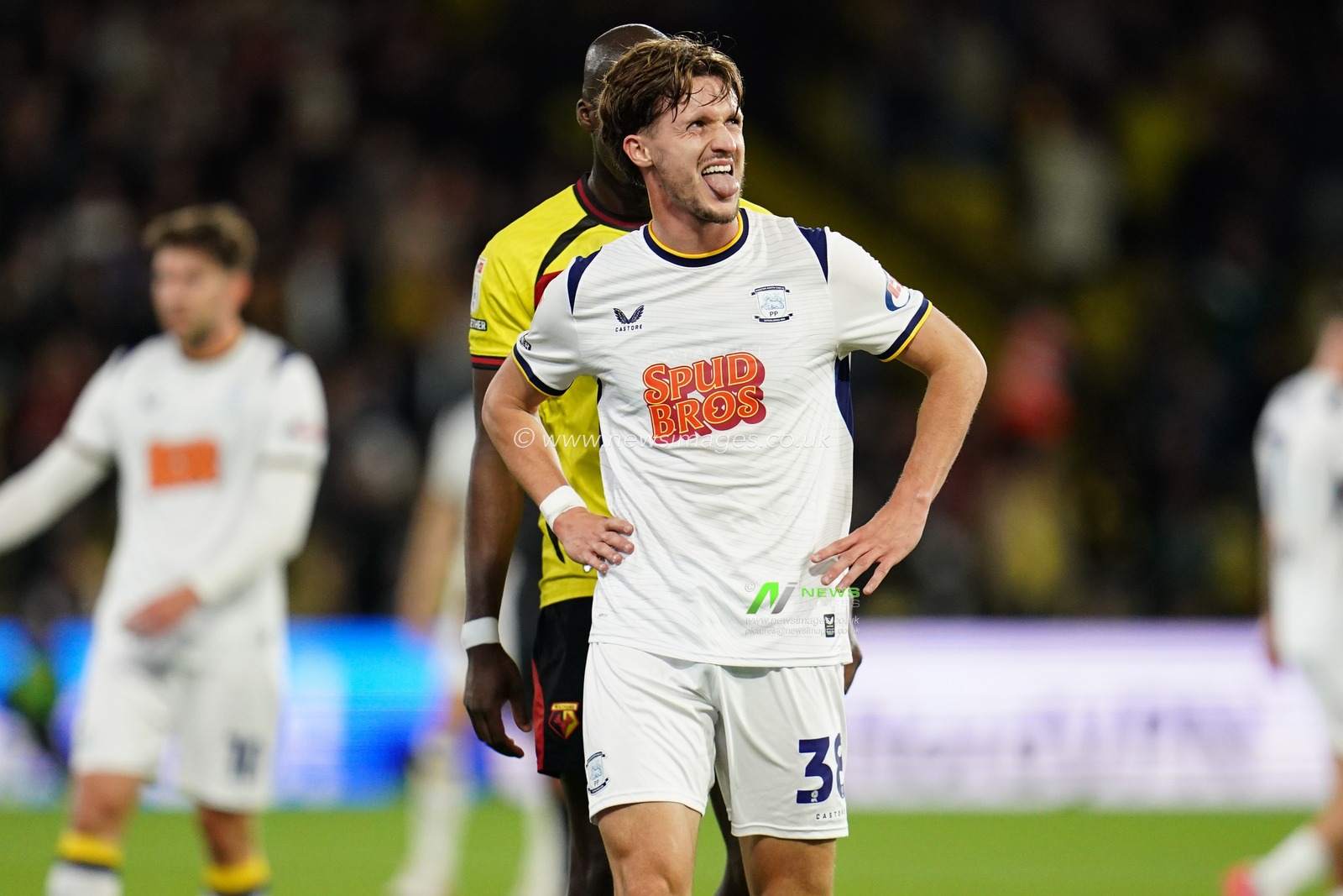 Johnny Kenny of Preston North End during the Sky Bet Championship match Watford vs Preston North End at Vicarage Road, Watford, United Kingdom on 08 September 2026

(Photo by Harvey Murphy/News Images)