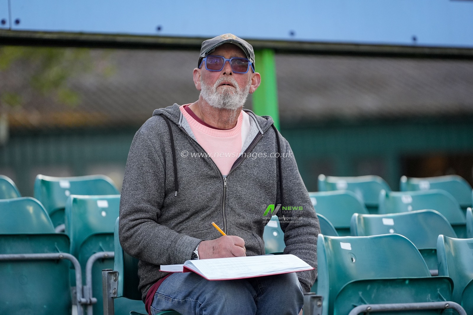 A fan keeps tabs on the game scoring for himself during the County Championship Division One day 3 Leicestershire vs Nottinghamshire at Grace Road, Leicester, United Kingdom on 03 May 2026

(Photo by Maynard Manyowa/News Images)