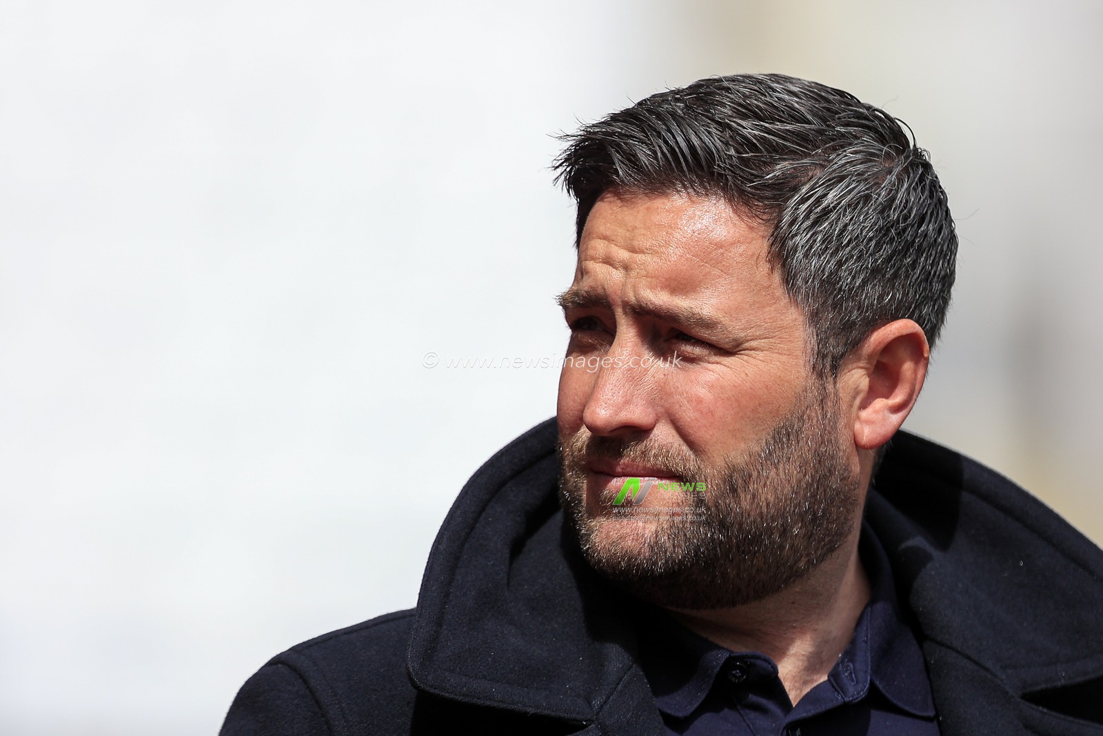 Lee Johnson, Manager of Sunderland, before kick-off