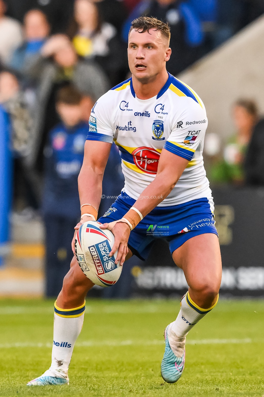 Josh Drinkwater #7 of Warrington Wolvesin action during the Betfred Super League Round 12 match Warrington Wolves vs Hull KR at Halliwell Jones Stadium, Warrington, United Kingdom, 12th May 2023

(Photo by Craig Thomas/News Images)