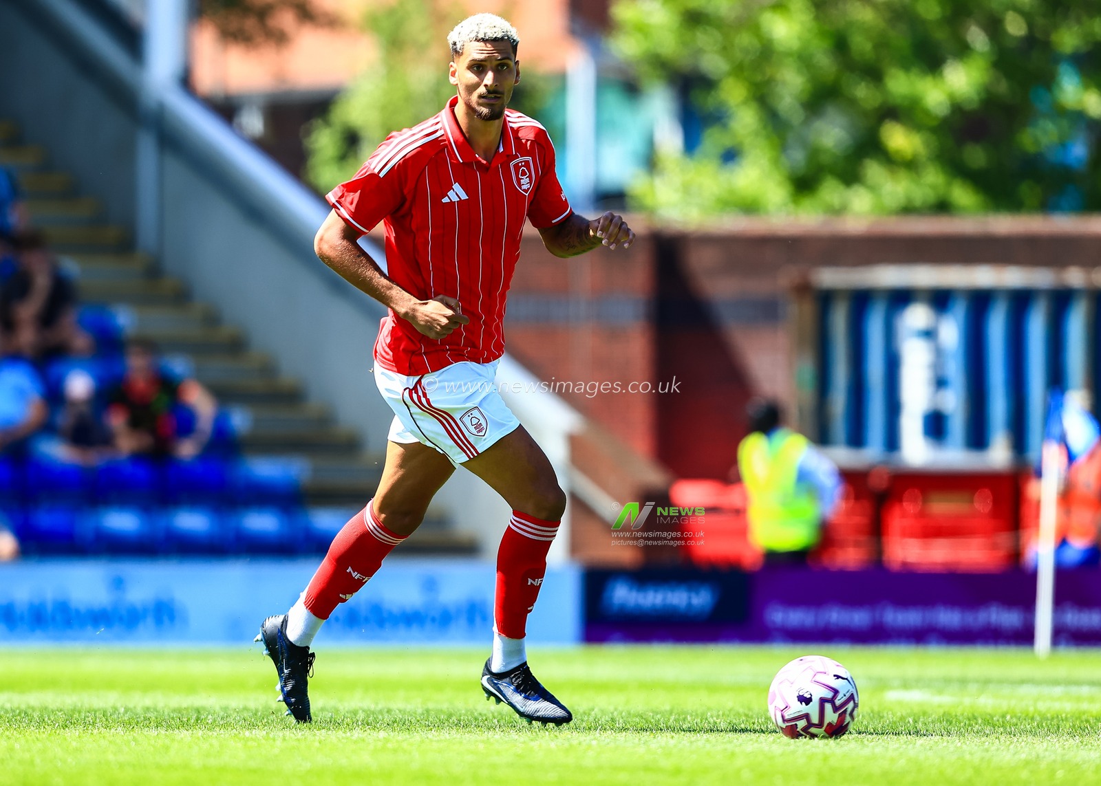 during the Pre-season friendly match Chesterfield vs Nottingham Forest at SMH Group Stadiumact Stadium, Chesterfield, United Kingdom, 12th July 2025

(Photo by Richard Bierton/News Images)