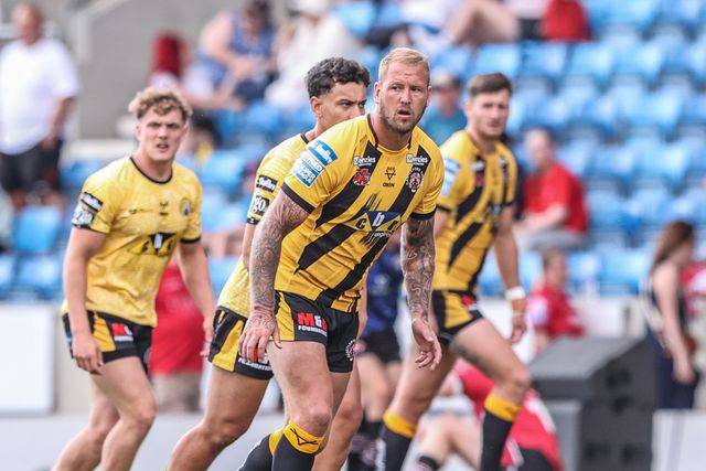 Joe Westerman of Castleford Tigers during pre-game warm up during the Betfred Super League Round 18 match Salford Red Devils vs Castleford Tigers at Salford Community Stadium, Eccles, United Kingdom, 13th July 2025

(Photo by Alfie Cosgrove/News Images)