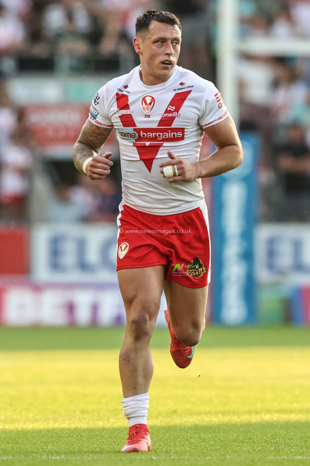 Deon Cross of St. Helens during the Betfred Super League round 15 match St Helens vs Leeds Rhinos at Totally Wicked Stadium, St Helens, United Kingdom, 20th June 2025

(Photo by Alfie Cosgrove/News Images)