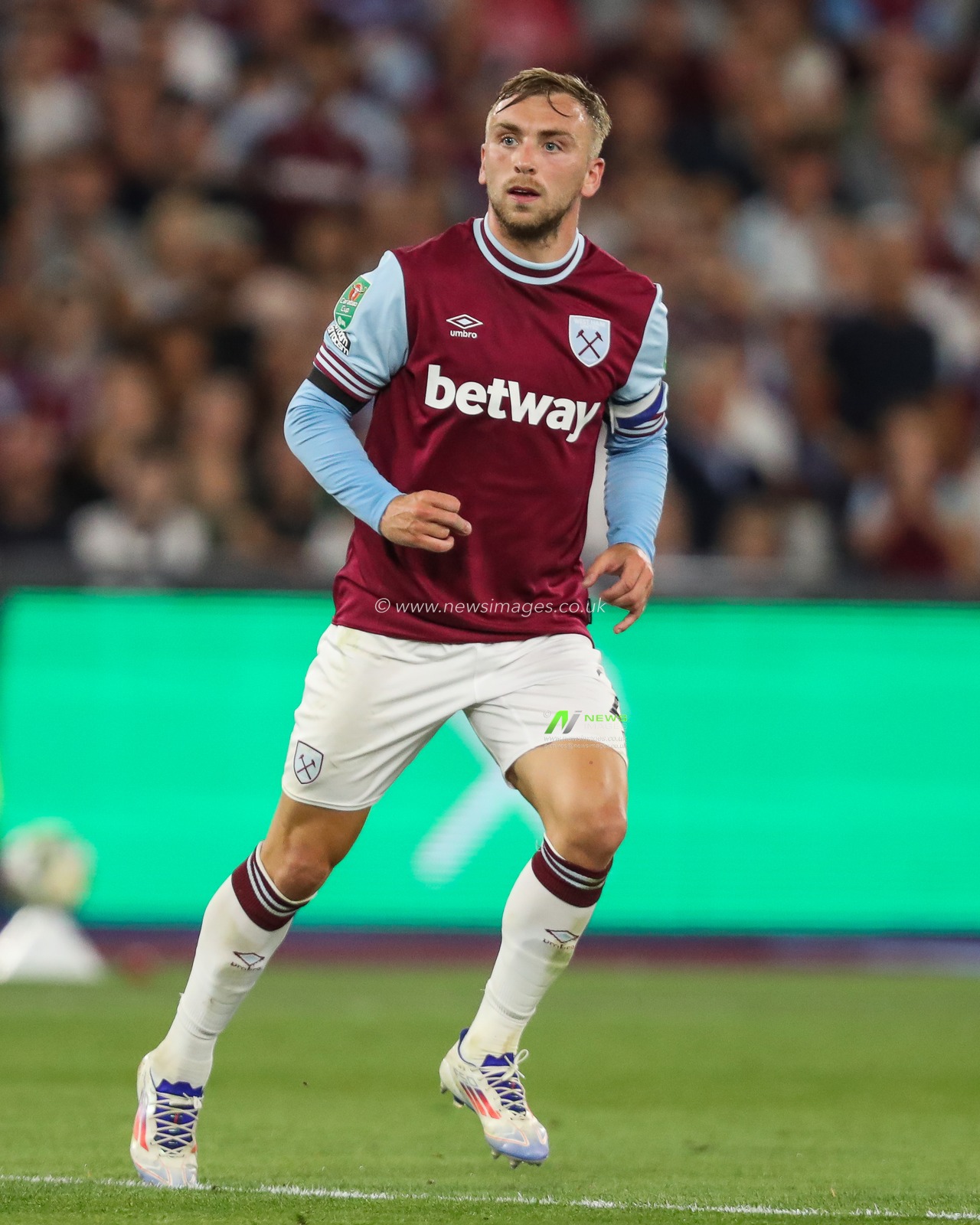 Jarrod Bowen of West Ham United during the Carabao Cup match West Ham United vs Bournemouth at London Stadium, London, United Kingdom, 28th August 2024

(Photo by Izzy Poles/News Images)