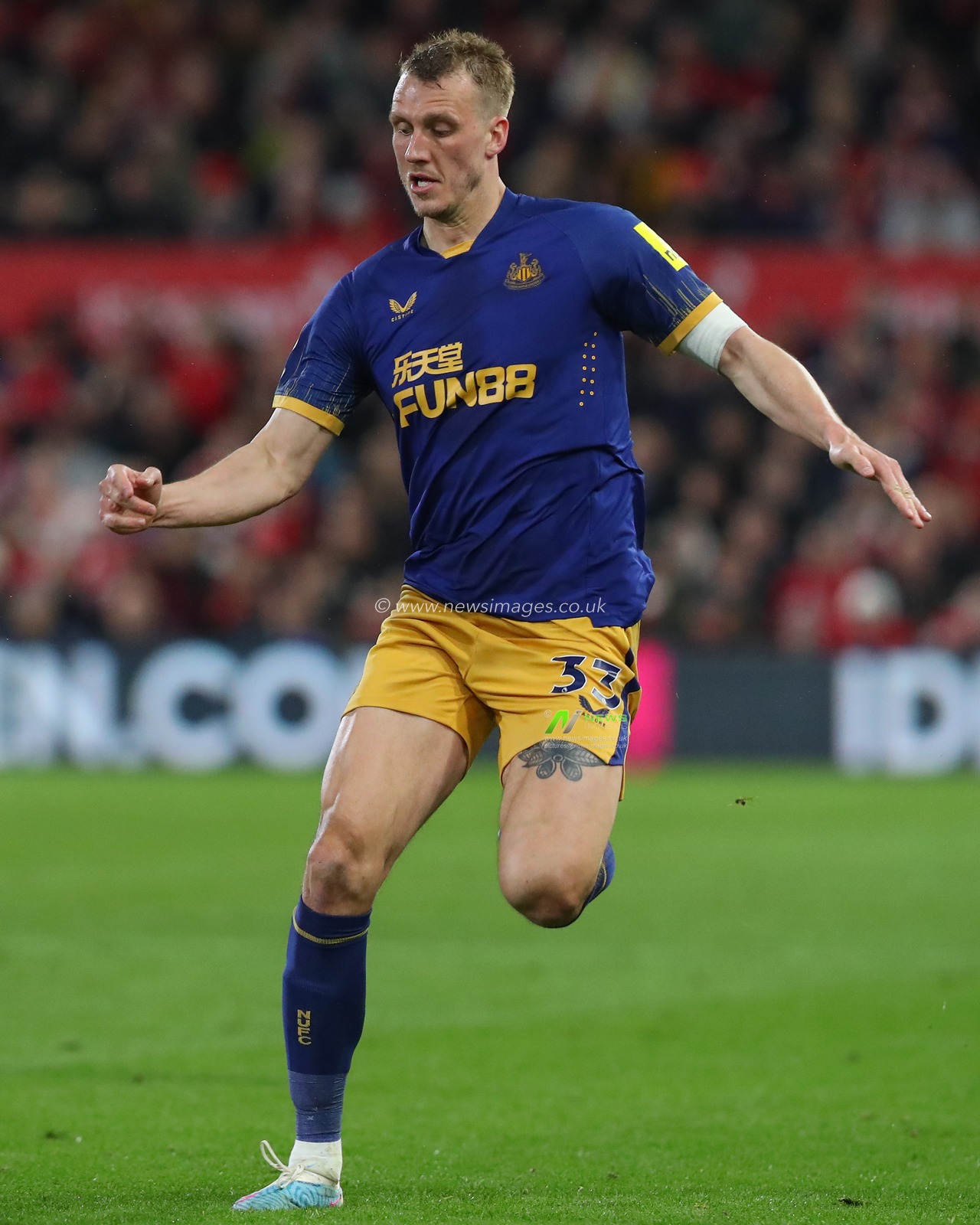 Dan Burn #33 of Newcastle United during the Premier League match Nottingham Forest vs Newcastle United at City Ground, Nottingham, United Kingdom, 17th March 2023

(Photo by Gareth Evans/News Images)