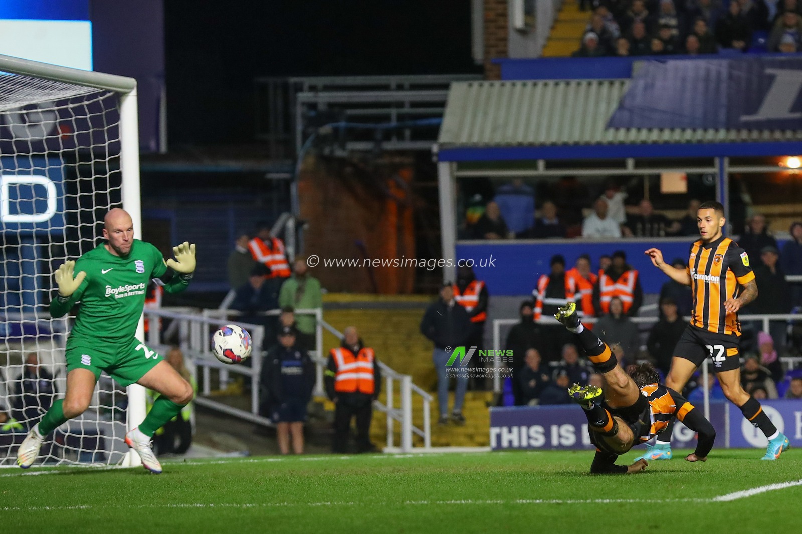 Ryan Longman #16 of Hull City scores a goal to make it 0-1 but it gets ruled offside during the Sky Bet Championship match Birmingham City vs Hull City at St Andrews, Birmingham, United Kingdom, 30th December 2022

(Photo by Gareth Evans/News Images)