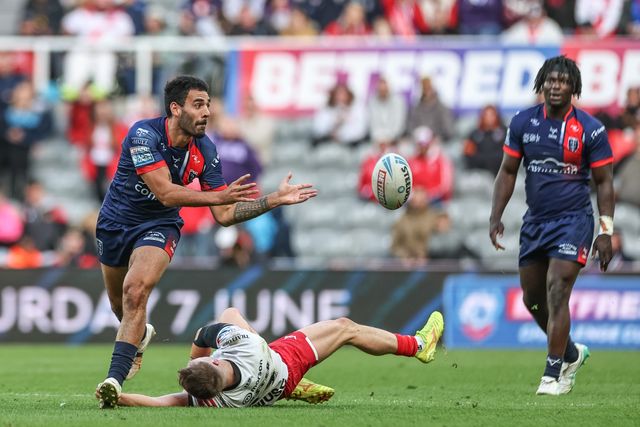 Tyrone May of Hull KR offloads the ball  during the Betfred Magic Weekend 2025 match Hull KR vs Salford Red Devils at St. James's Park, Newcastle, United Kingdom, 3rd May 2025

(Photo by Mark Cosgrove/News Images)