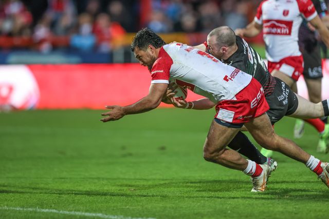 Peta Hiku of Hull KR runs in a 30 yard solo try to make it 16-0 during the Betfred Super League Round 9 match Hull KR vs Wigan Warriors at Sewell Group Craven Park, Kingston upon Hull, United Kingdom, 26th April 2024

(Photo by Mark Cosgrove/News Images)