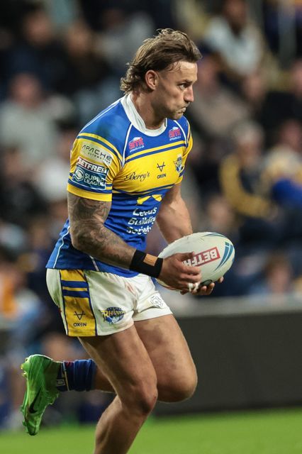 Chris Hankinson of Leeds Rhinos with the ball during the Betfred Super League round 23 match Leeds Rhinos vs Hull KR at Headingley Stadium, Leeds, United Kingdom, 21st August 2025

(Photo by Mark Cosgrove/News Images)