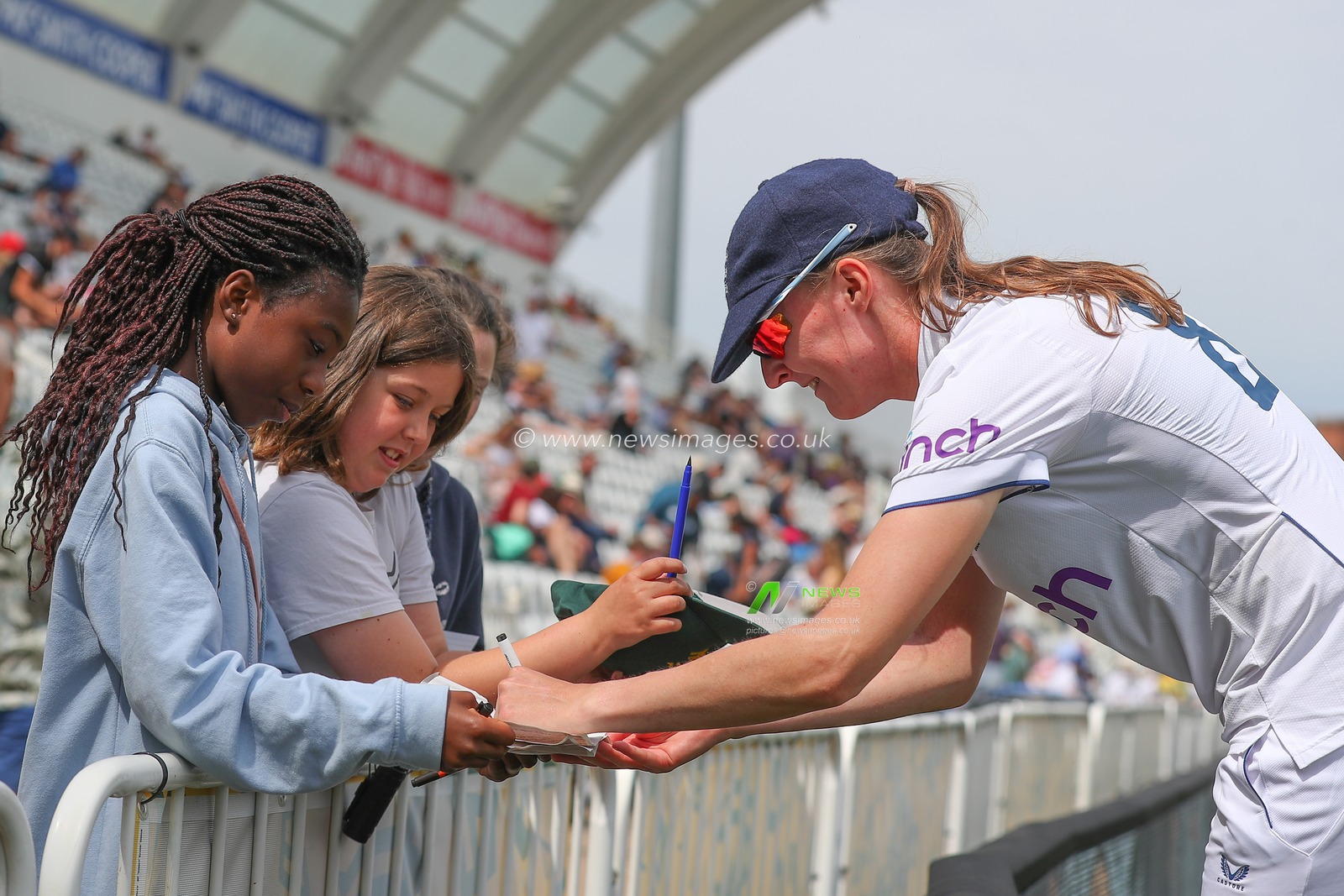 Lauren Filer of England signs fans book during the Metro Bank Women's Ashes 2023 match Day 2 England vs Australia at Trent Bridge, Nottingham, United Kingdom, 23rd June 2023

(Photo by Gareth Evans/News Images)