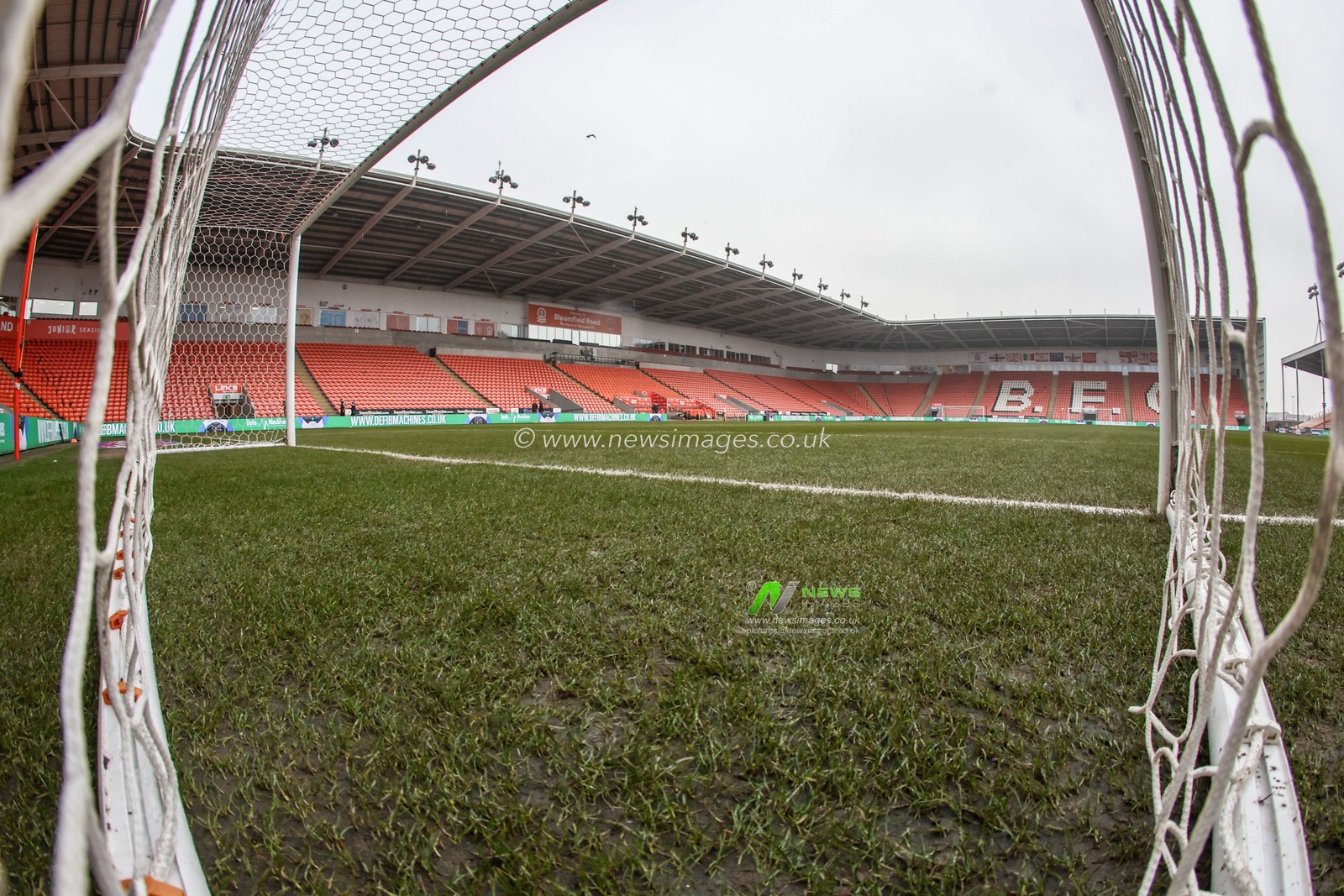 A general view of Bloomfield Road ahead of the Sky Bet League 1 match Blackpool vs Mansfield Town at Bloomfield Road, Blackpool, United Kingdom, 15th February 2025

(Photo by Mark Cosgrove/News Images)