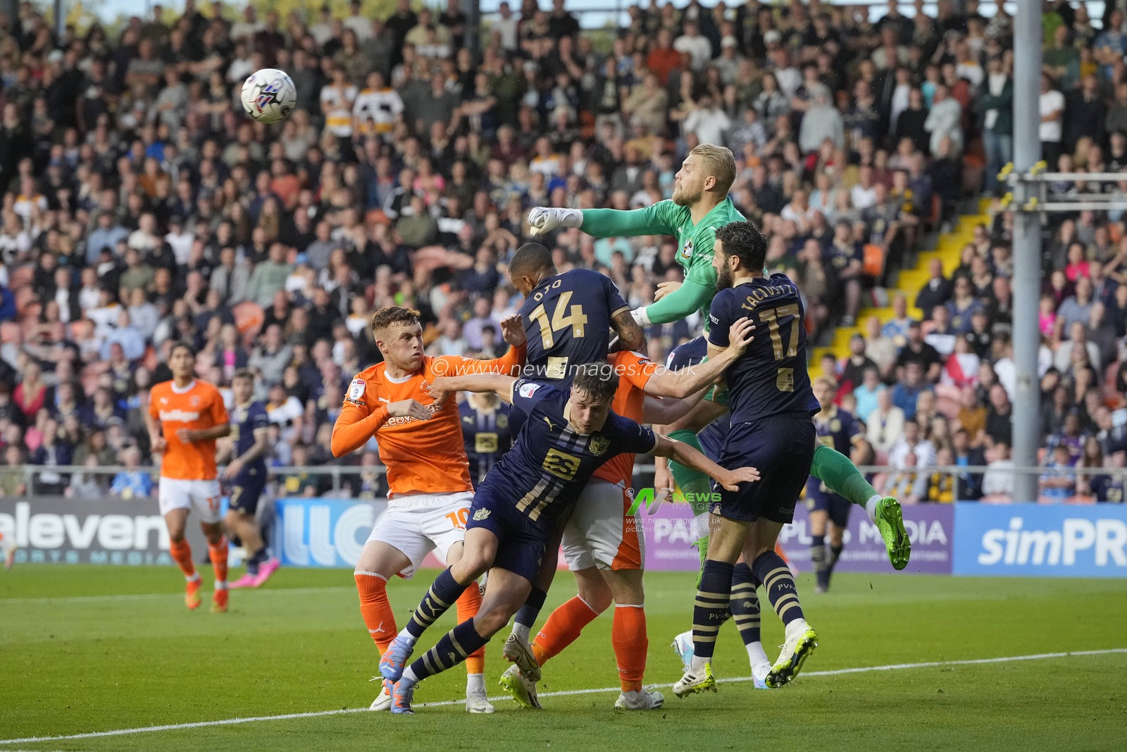 Connor Ripley #1 of Port Vale punches clear during the Sky Bet League 1 match Blackpool vs Port Vale at Bloomfield Road, Blackpool, United Kingdom, 15th August 2023

(Photo by Steve Flynn/News Images)