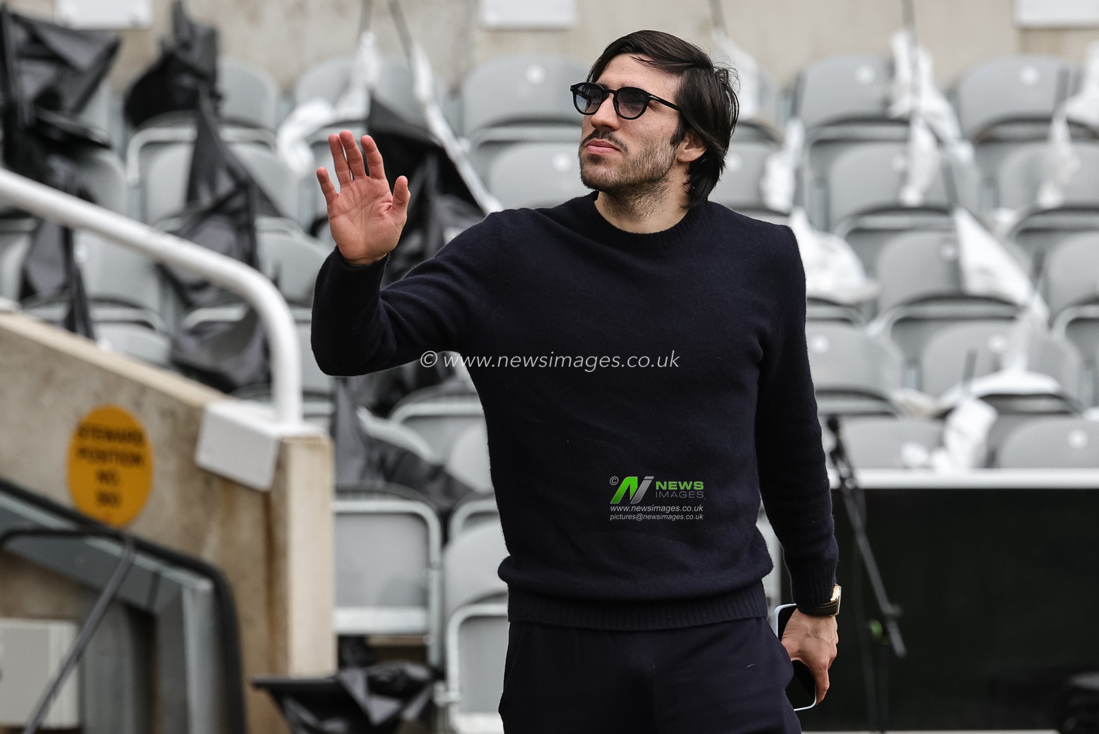 Sandro Tonali of Newcastle United arrives during the Premier League match Newcastle Untied vs Sunderland at St. James's Park, Newcastle, United Kingdom on 22 March 2026

(Photo by Mark Cosgrove/News Images)