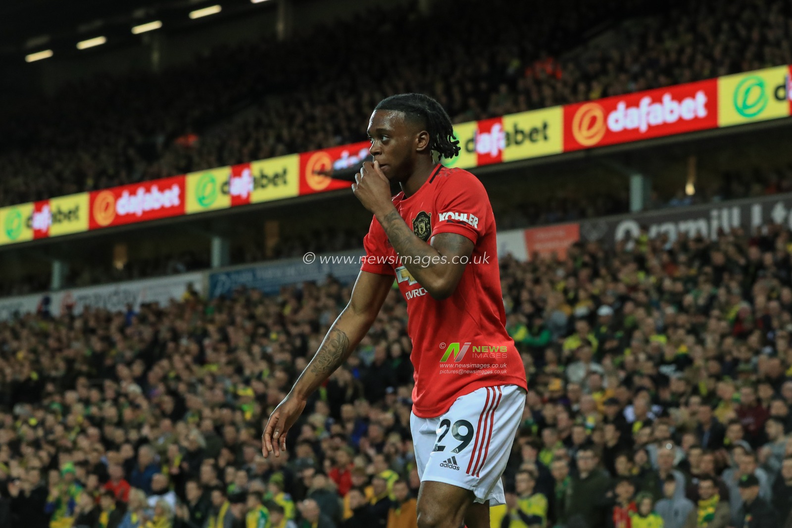 27th October 2019, Carrow Road, Norwich, England; Premier League, Norwich City v Manchester United : Aaron Wan-Bissaka (29) of Manchester United 

Credit: Mark Cosgrove/News Images