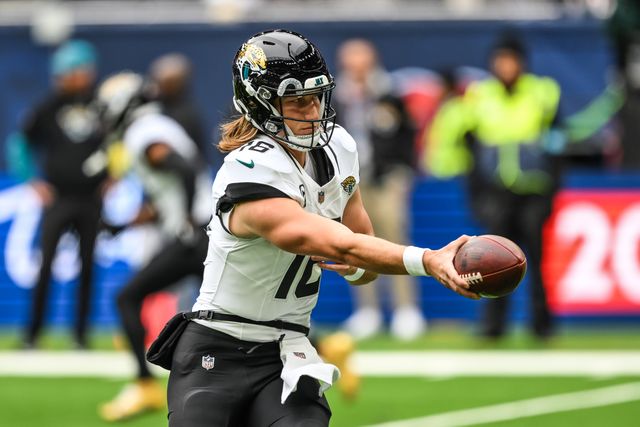 Trevor Lawrence of the Jacksonville Jaguars during pre game warm ups ahead of the Week 6 match Chicago Bears vs Jacksonville Jaguars at Tottenham Hotspur Stadium, London, United Kingdom, 13th October 2024

(Photo by Craig Thomas/News Images)